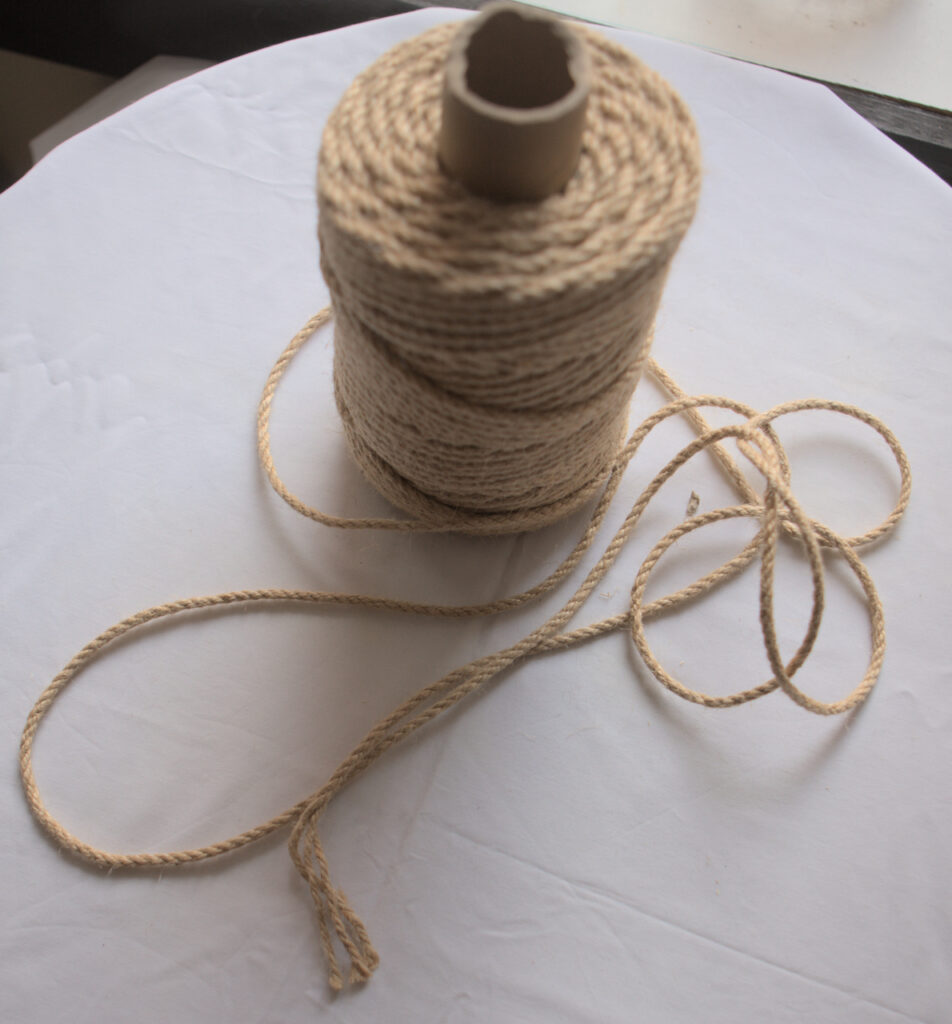 Shibari tau bondage