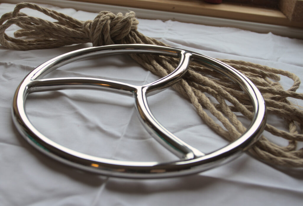 Suspension ring shibari bondage triskele