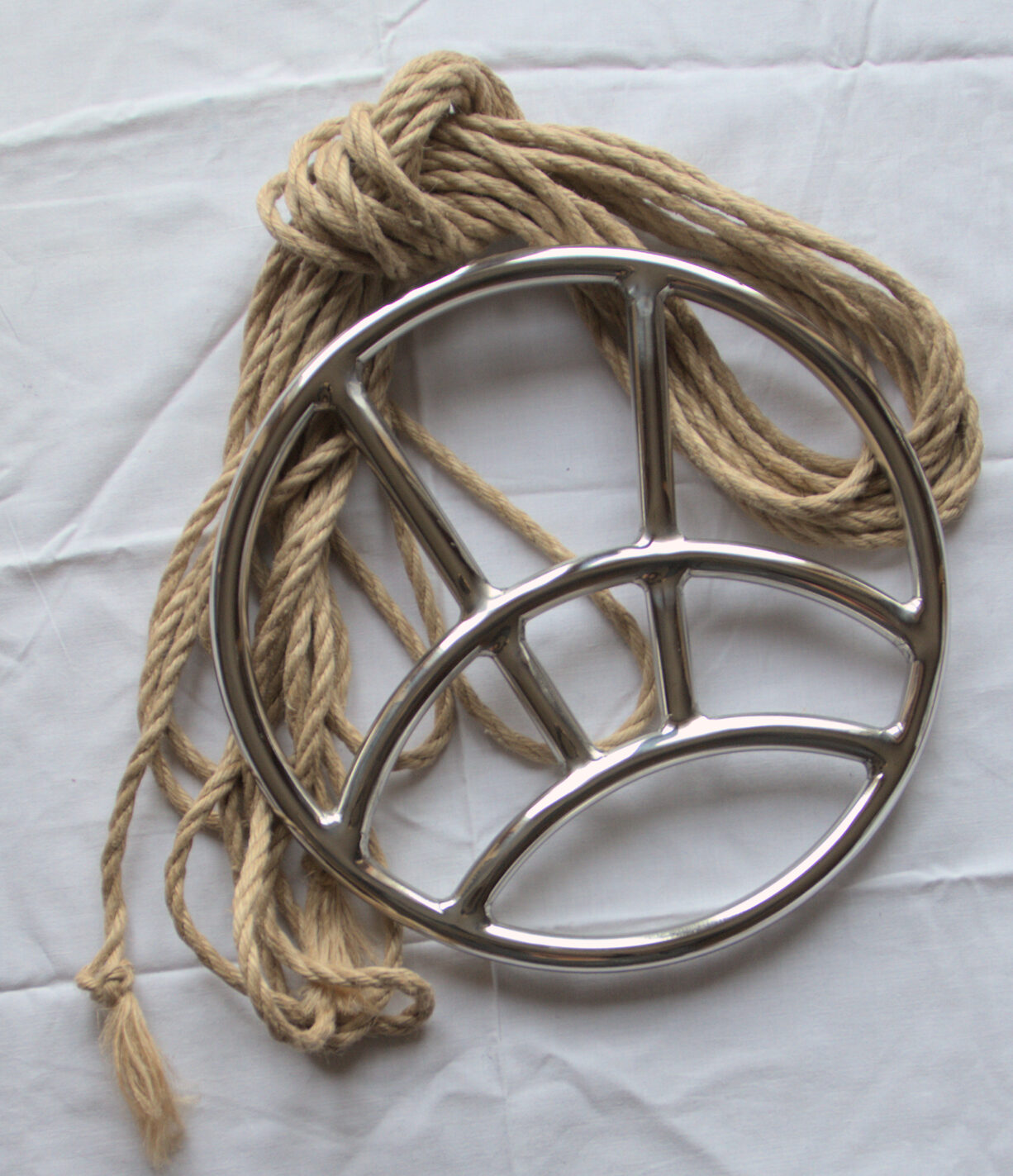 Suspension ring shibari bondage