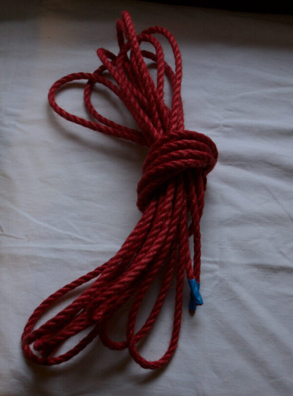 Akemi Jute, Behandlet - ShibariShop.no - Rød Jute til Shibari